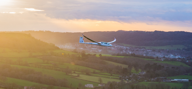Get a spectacular view over the Cotswold edge with a trial glider flight.